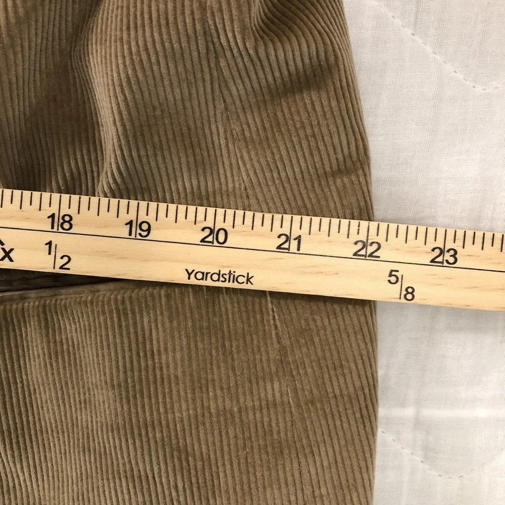 Stafford button single